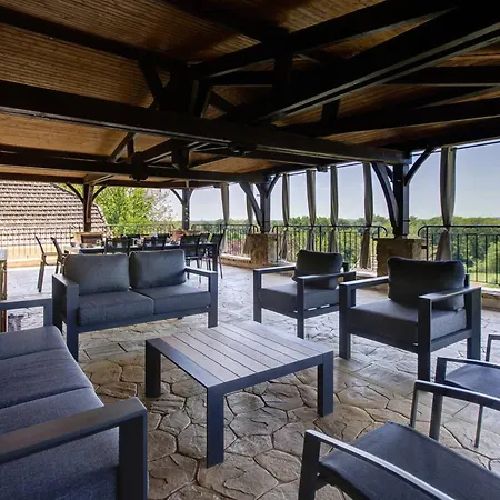 Villa Spacieuse, Piscine Privee - 12 Pers. - Fr-1-828-18 Rouffilhac
